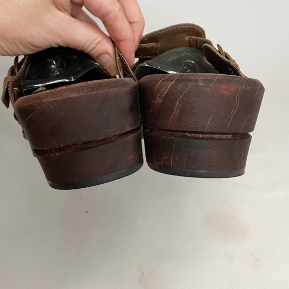 VINTAGE NOMI LEATHER CLOGS SIZE 8 - Picture 9 of 12